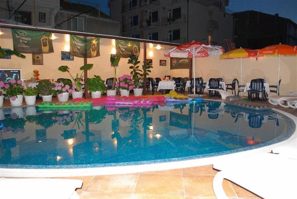 Italia Hotel Nessebar Exterior foto